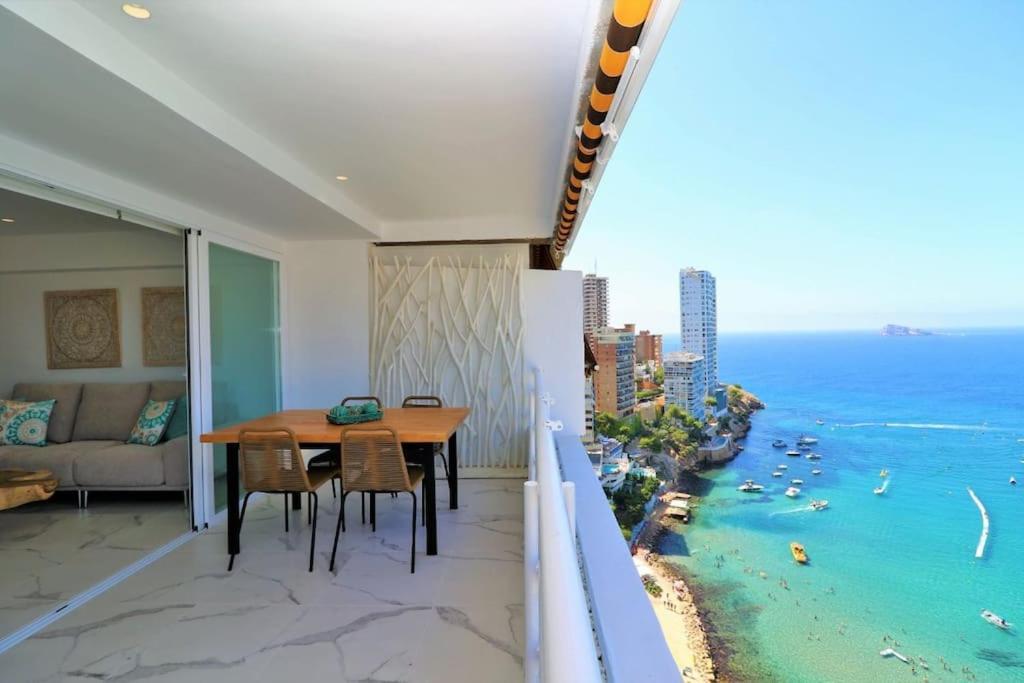 Luxurious 2-Bedroom Apt With Stunning Views, 1St Line On Levante Beach, Benidorm Exterior photo